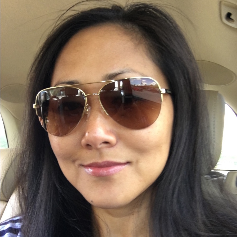 Meet your Posher, Edna